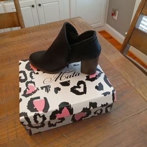 Need womans black booties